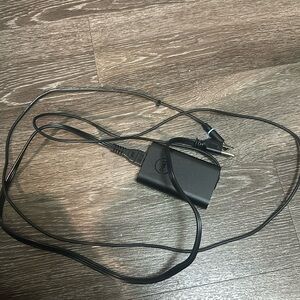 Dell round computer charger